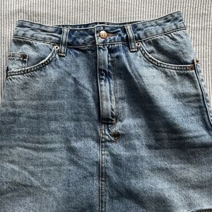 Kusbi skirt size(26)(XL) .